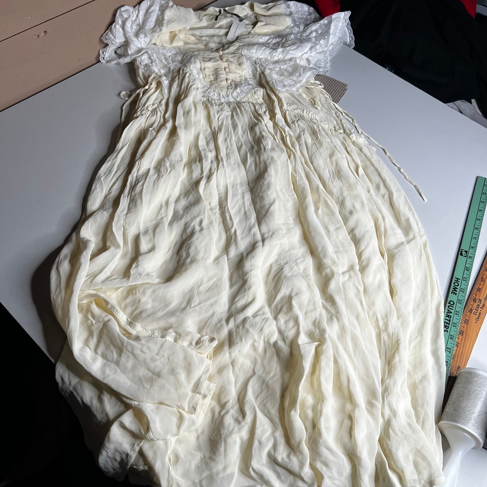 Anthropologie Ivory Lace Embroidered Pleated V-Neck Ruffle Dress Small NWT - Picture 5 of 10
